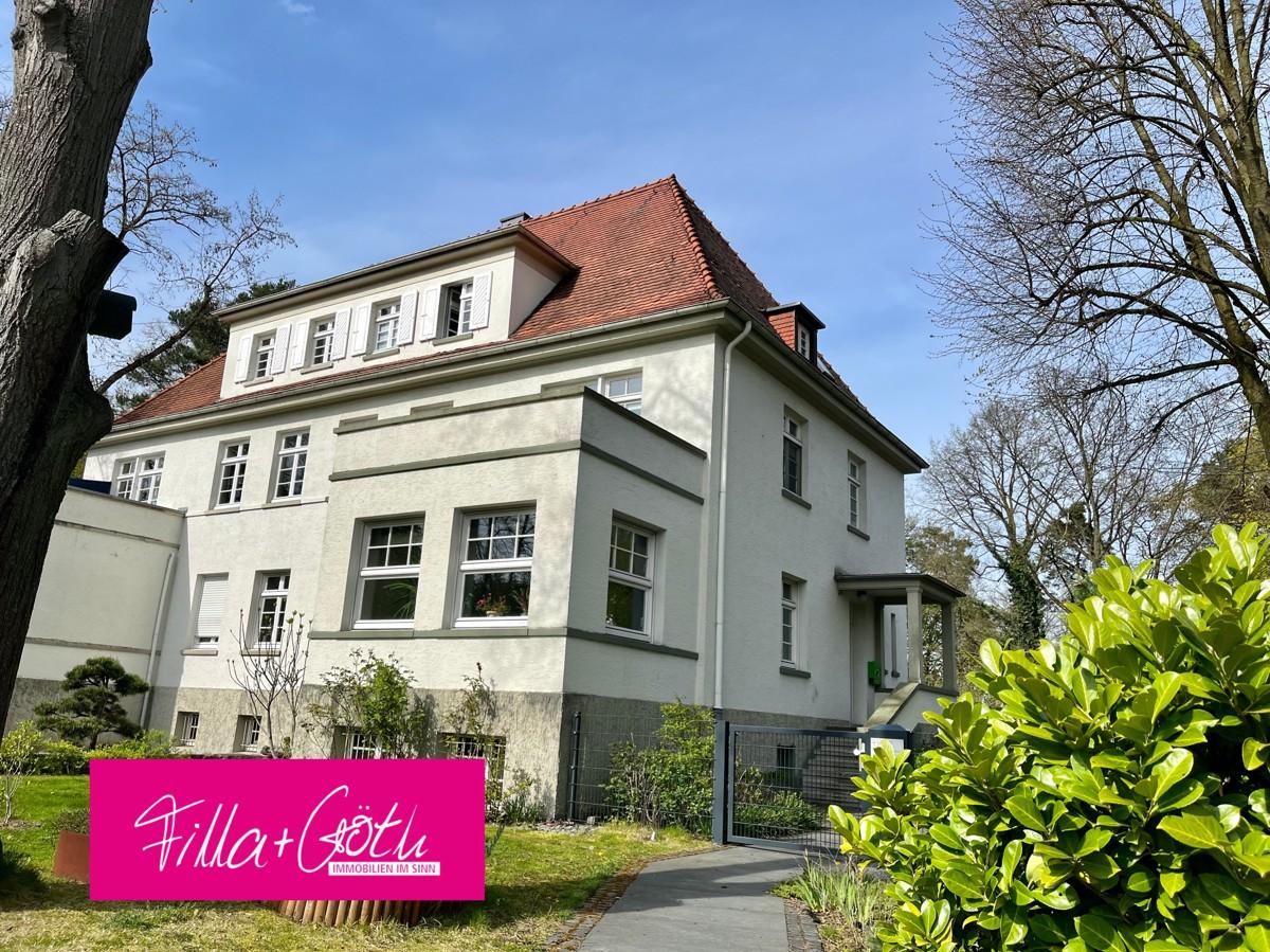 Repräsentatives, großzügiges Familiendomizil in guter Lage - Nähe LWL-Klinik! RESERVIERT!